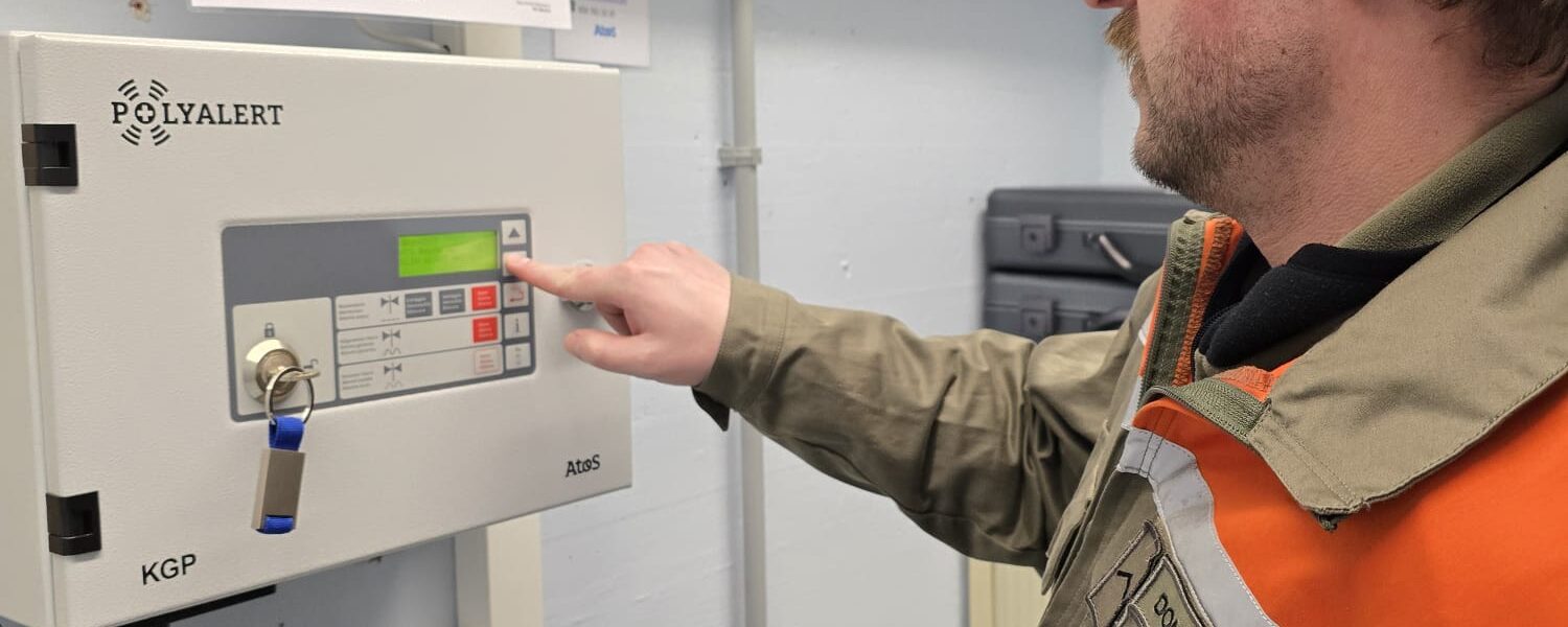 Kpl Willi während der manuellen Auslösung der Serienen